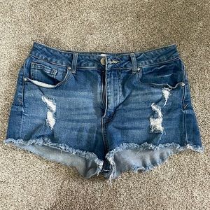 Forever 21 distressed jean shorts
